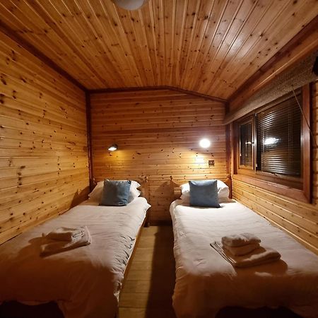 Cairngorm Lodges Aboyne Eksteriør bilde