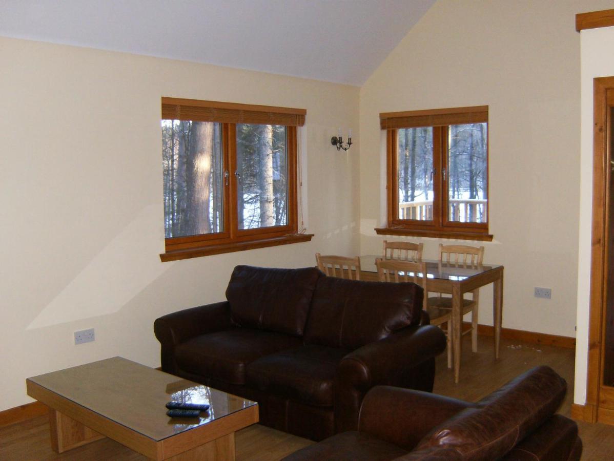 Cairngorm Lodges Aboyne Eksteriør bilde