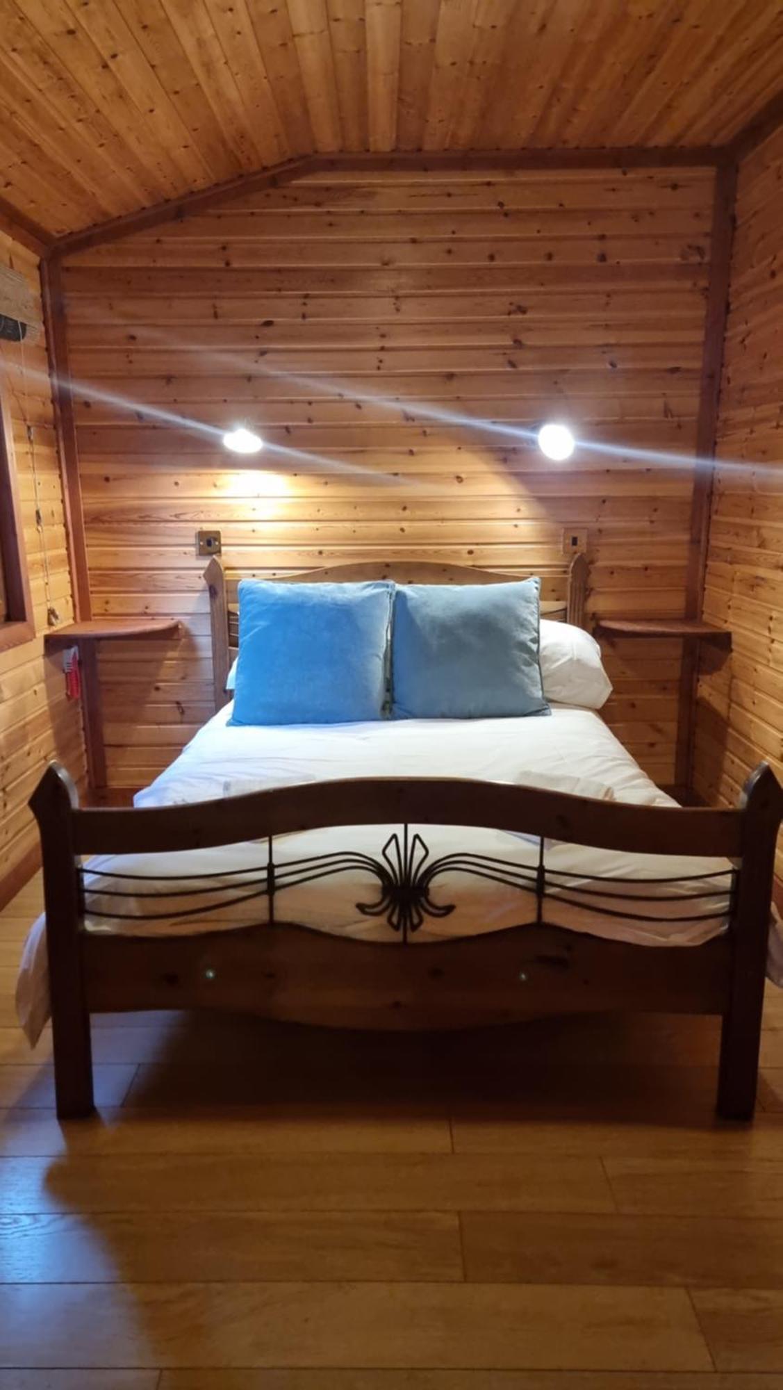 Cairngorm Lodges Aboyne Eksteriør bilde